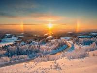 Рождественский горный пейзаж